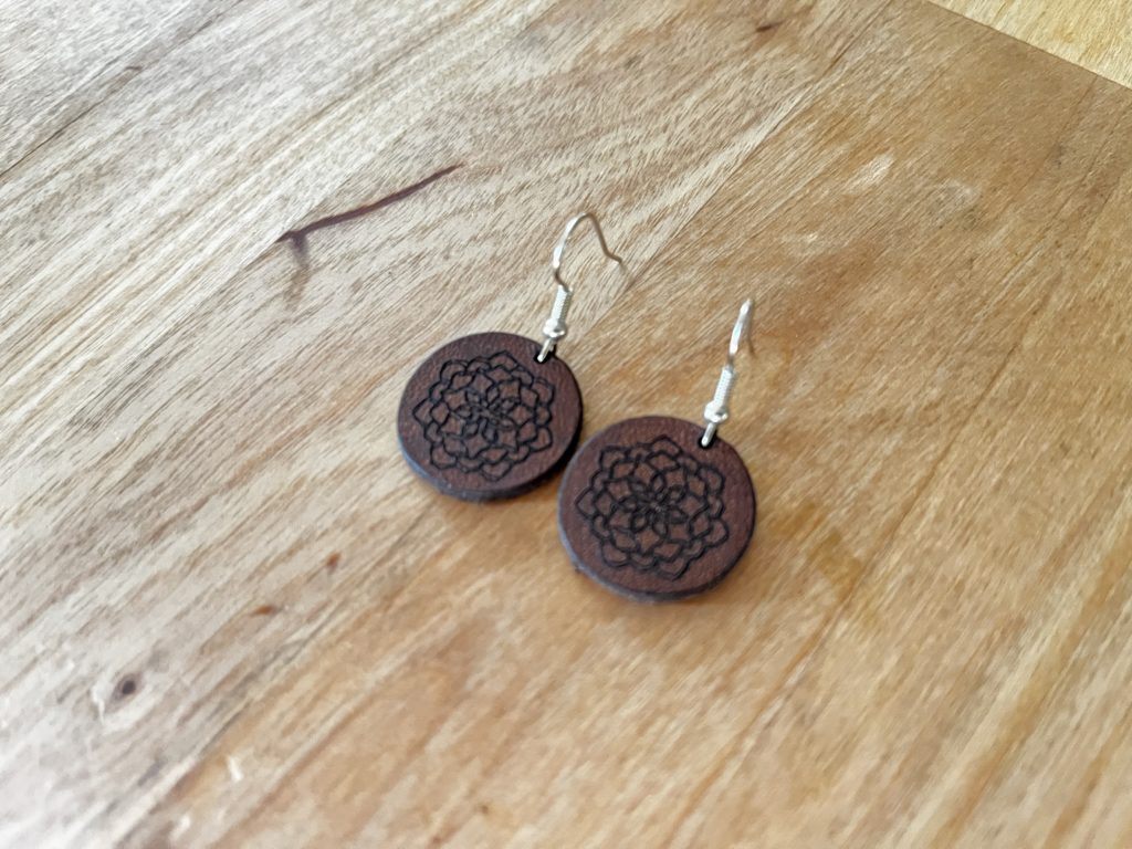 leather earrings