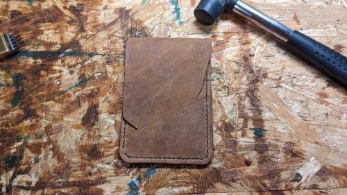 Slim Tuck leather wallet crazy horse